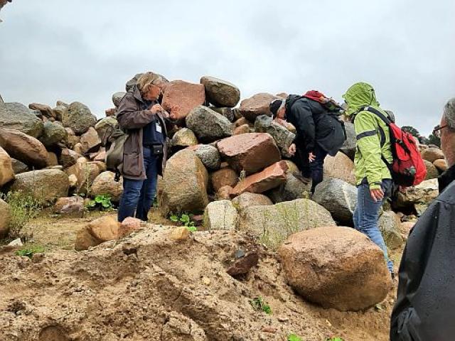 Bild: geologische Exkursion Kiesgrube Bark Sept.21